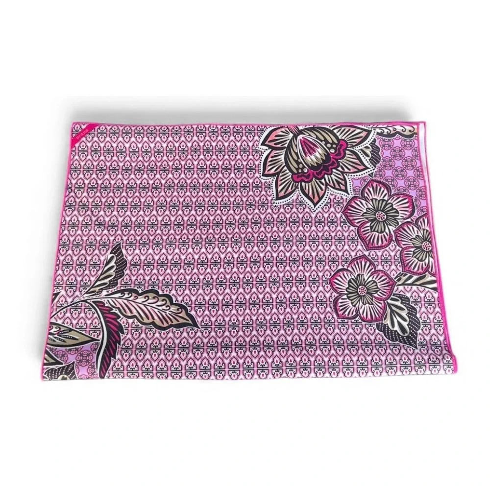 Prana Pink Floral Table Runner Batik Design Accent Dining Kitchen Decor 72x26 in